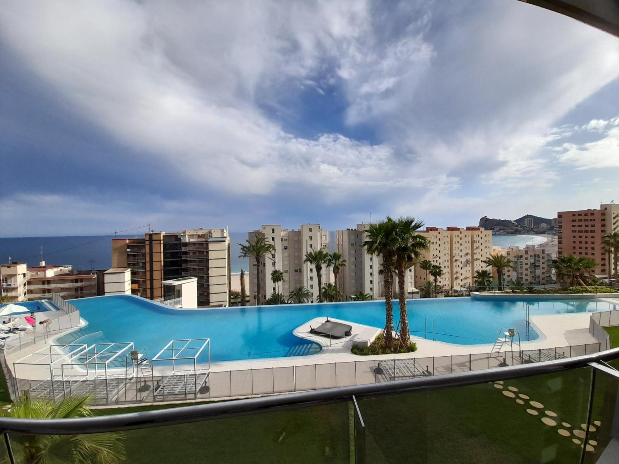 Sunset Cliffs Sea View Apartments 14 Floor Benidorm Eksteriør billede