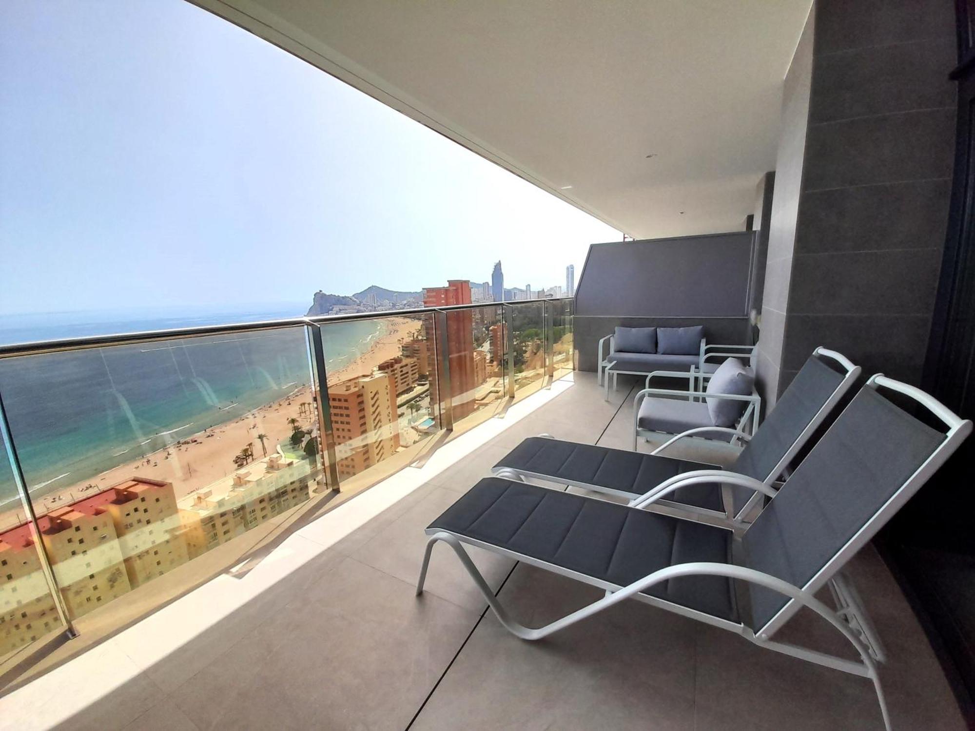 Sunset Cliffs Sea View Apartments 14 Floor Benidorm Eksteriør billede