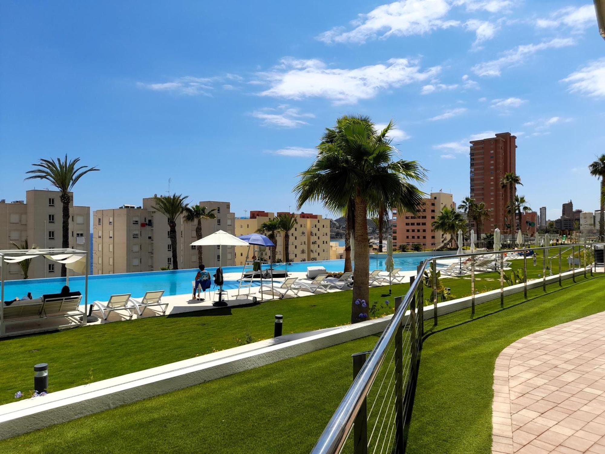 Sunset Cliffs Sea View Apartments 14 Floor Benidorm Eksteriør billede